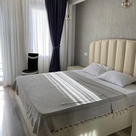 Beautiful And Modern Apartment Tbilisi Exterior photo